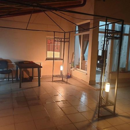 Sunset Holiday Home Βουκουρέστι Εξωτερικό φωτογραφία